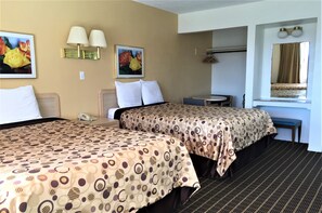 Room, 2 Double Beds | Desk, blackout drapes, free WiFi, bed sheets - Ramblin Rose Motel (Kingman)
