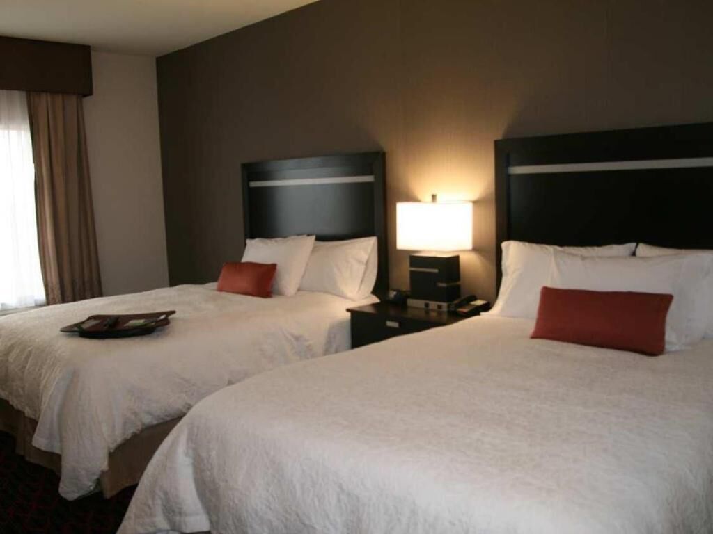 Hypo-allergenic bedding, pillowtop beds, in-room safe, desk