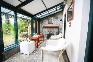 Cottage | Terrace/patio