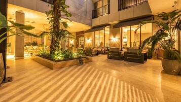Terrasse/gårdhave