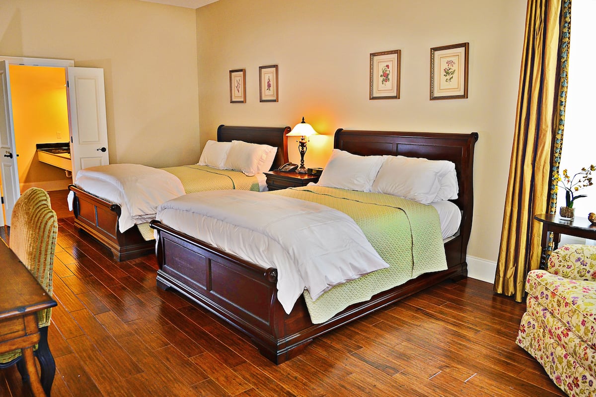 Cottage, 2 Queen Beds, Non Smoking | In-room safe, iron/ironing board, individually decorated