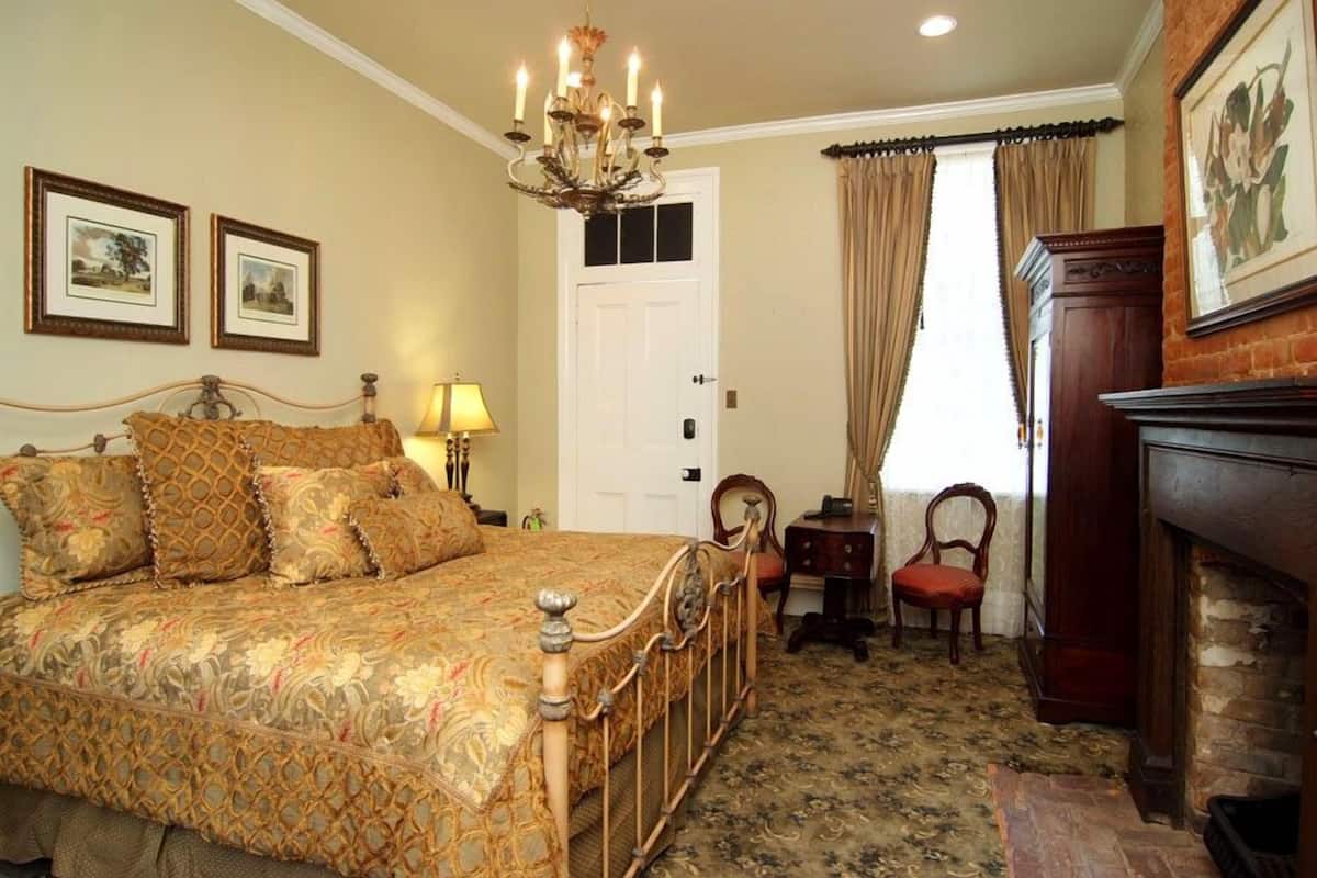 In-room safe, iron/ironing board, individually decorated