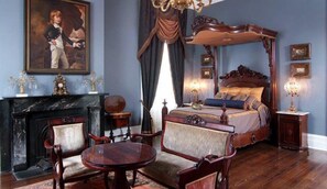 ตู้นิรภัยในห้องพัก, ห้องพักตกแต่งอย่างมีเอกลักษณ์, ตกแต่งพิเศษโดยเฉพาะ