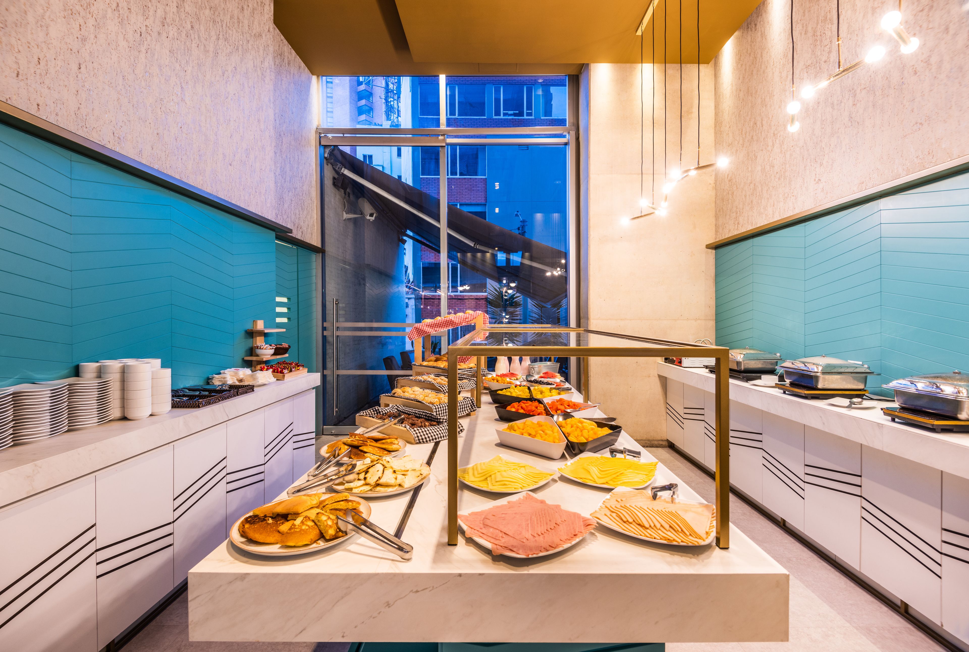 daily buffet breakfast (cop 39000 per person)