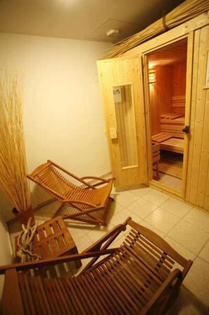 Double Room | Terrace/patio - Hanioti Hotel (Kassandra)