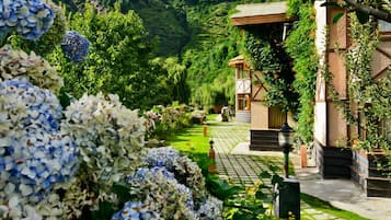 Jardines del alojamiento