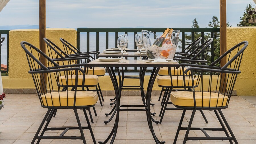 Corfu Aquamarine Hotel