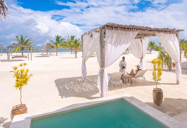 Superior Bungalows Beach Pavilion | Terrace/patio
