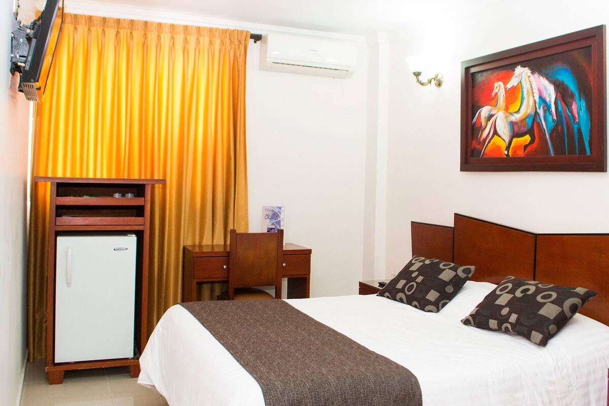 Classic Double Room | Minibar, in-room safe, WiFi (free)