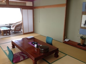 Room | In-room safe, free WiFi - Towadako Lakeside Hotel (Towada)