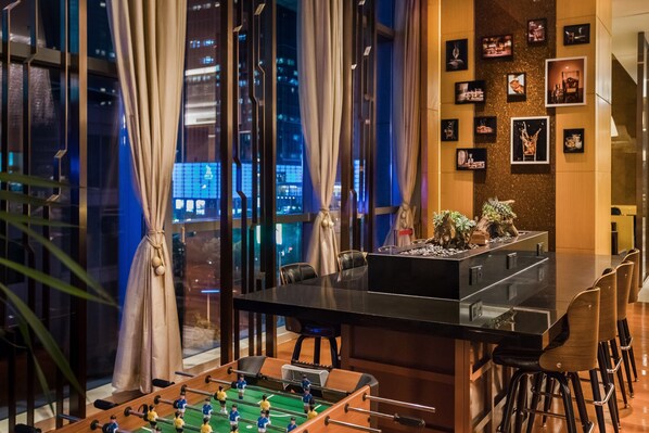 Bar (on property) - Courtyard by Marriott Suzhou (Suzhou)