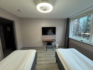 Twin Room | Desk, laptop workspace, blackout curtains, free WiFi - City Central Hotel Örebro, by First Hotels (Örebro)