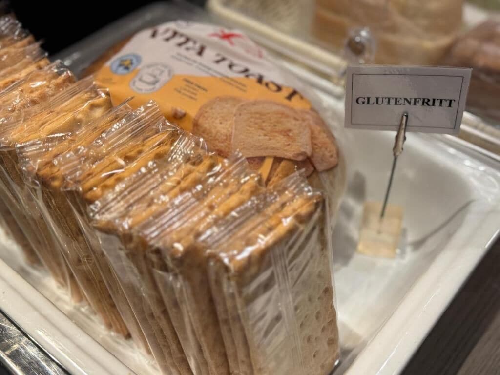 朝食ビュッフェ