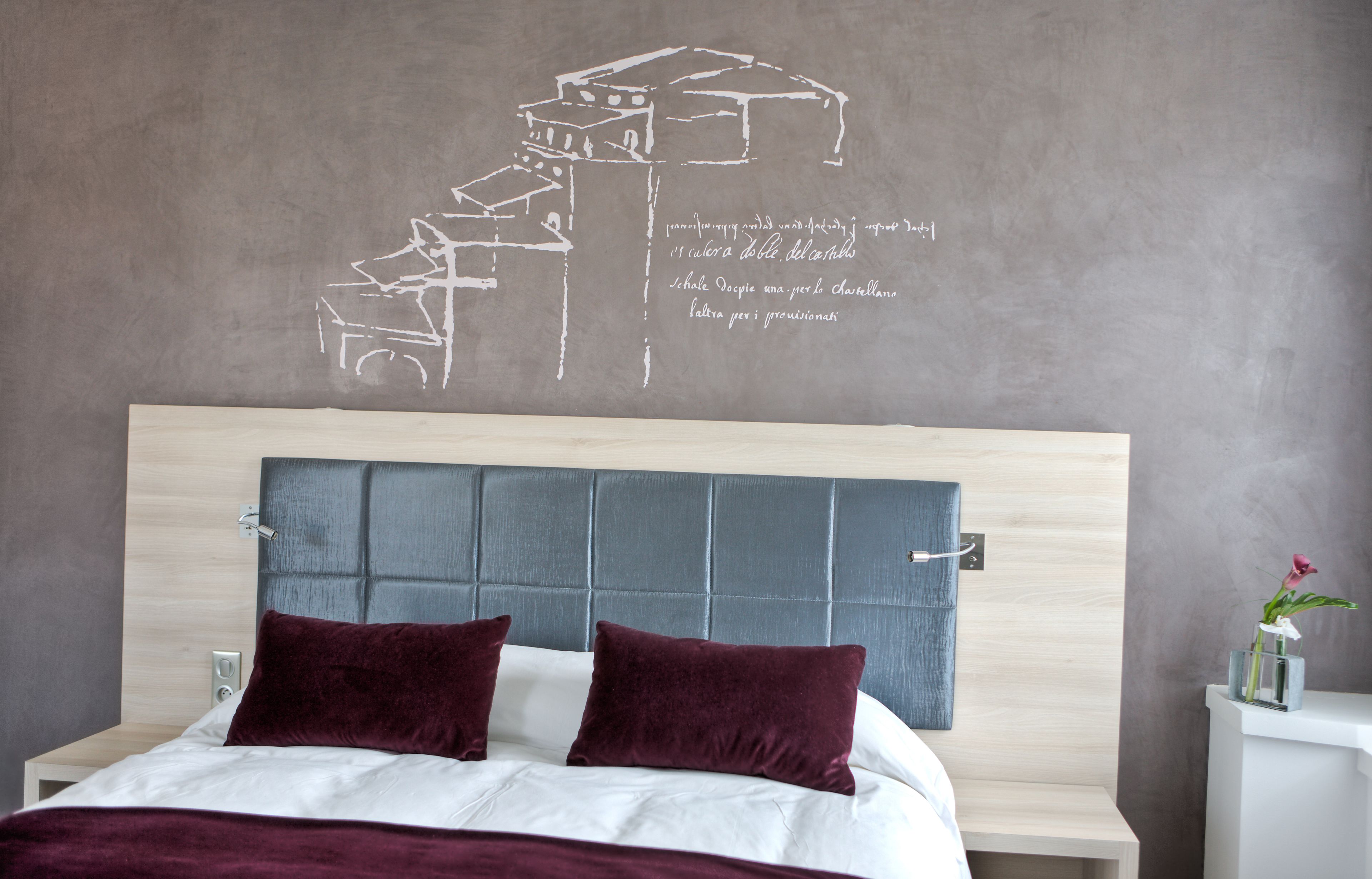 in-room safe, individually decorated, individually furnished, desk