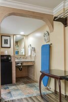 Free toiletries, towels