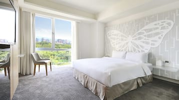 Deluxe Room, Park View | View from room