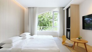 Japanese-style Twin Room, City View | Premium bedding, down comforters, pillowtop beds, minibar (free items) - Dandy Hotel Daan Park Branch (Taipei)