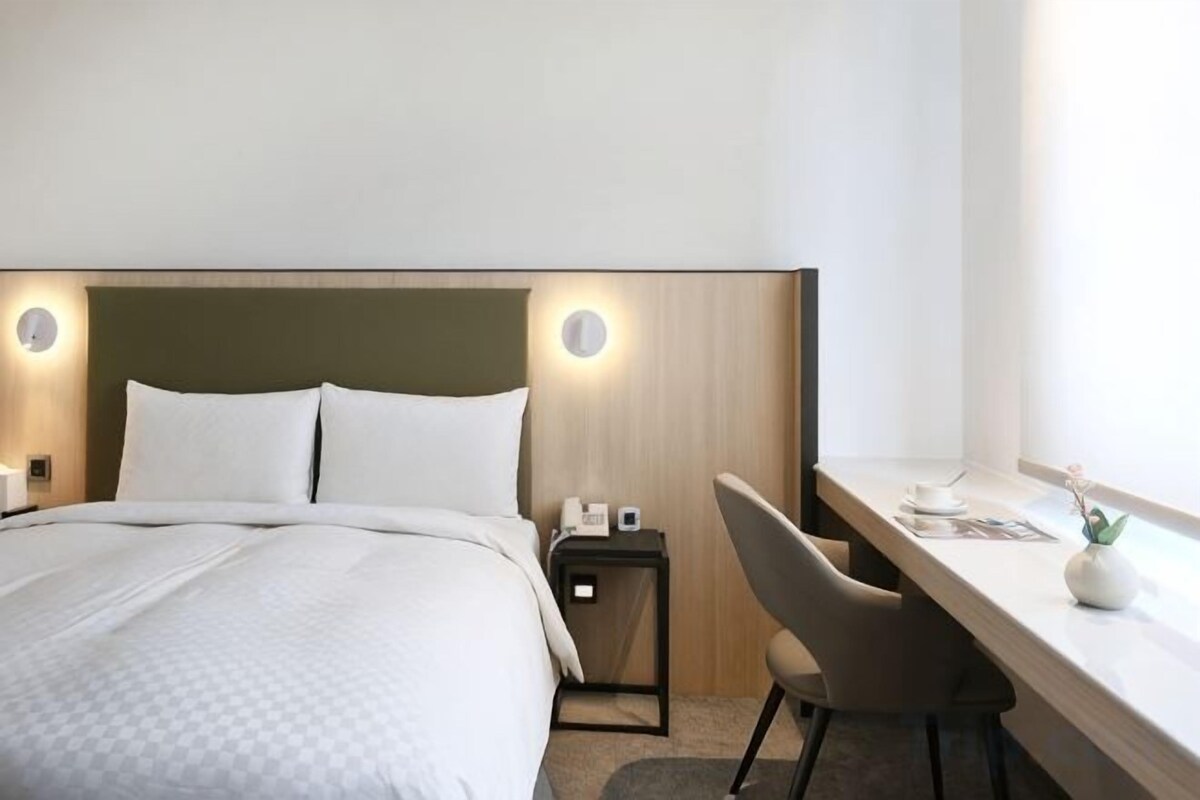 Ropa de cama de alta calidad, cubrecamas y colchones con pillow-top 