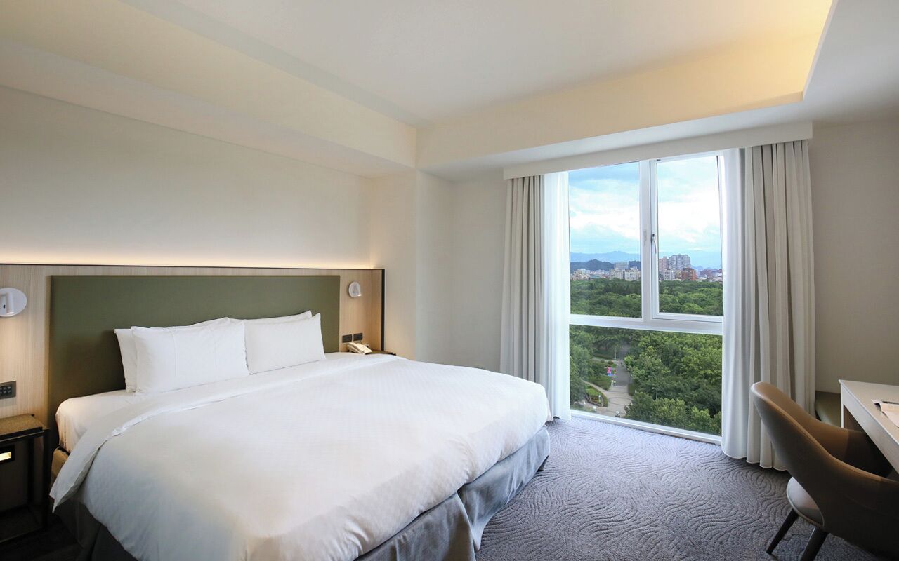 Elite Double Room, 1 King Bed, Park View