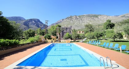 Idi Hotel