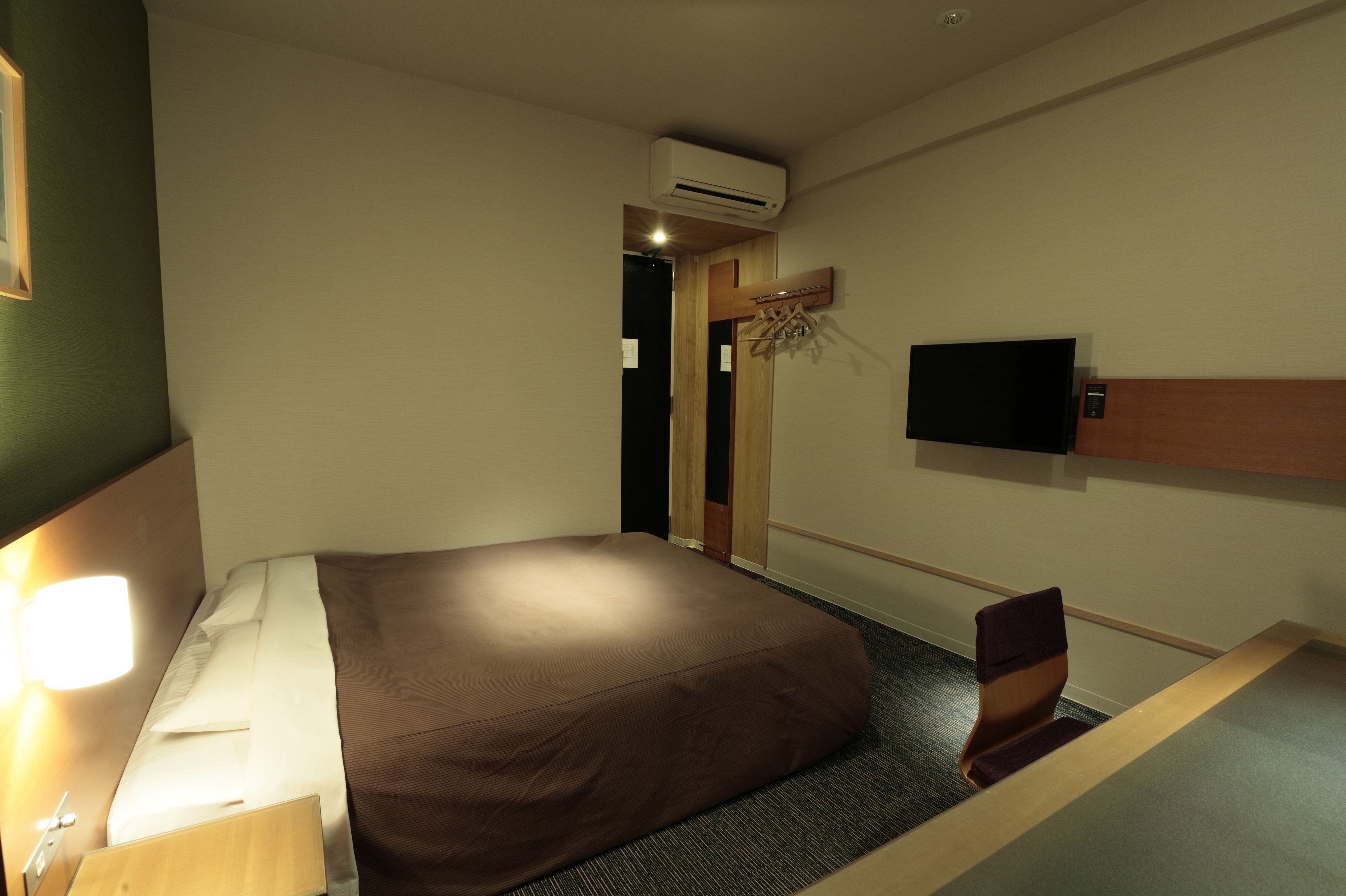 premium bedding, soundproofing, iron/ironing board, free wifi