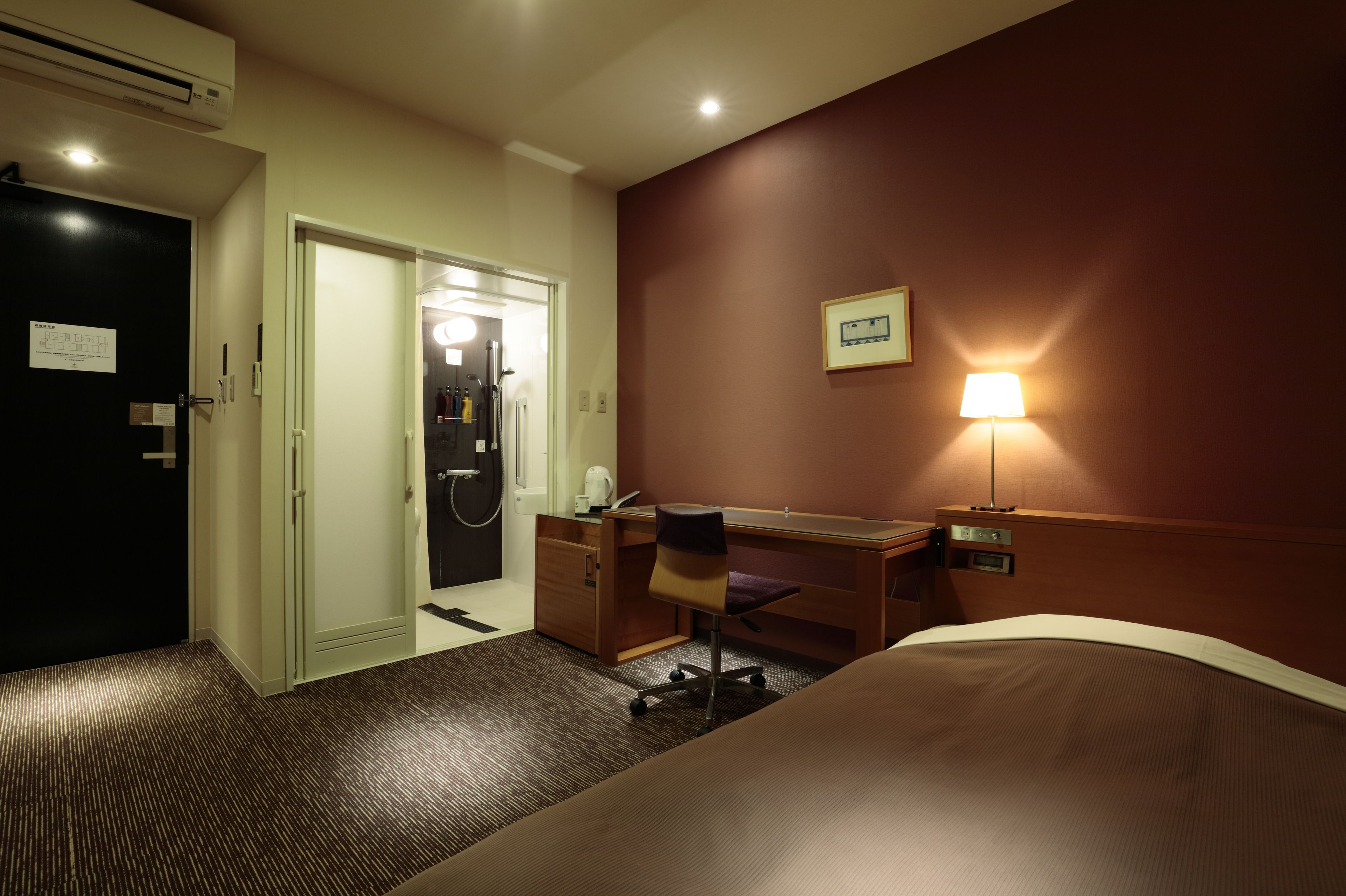 premium bedding, soundproofing, iron/ironing board, free wifi