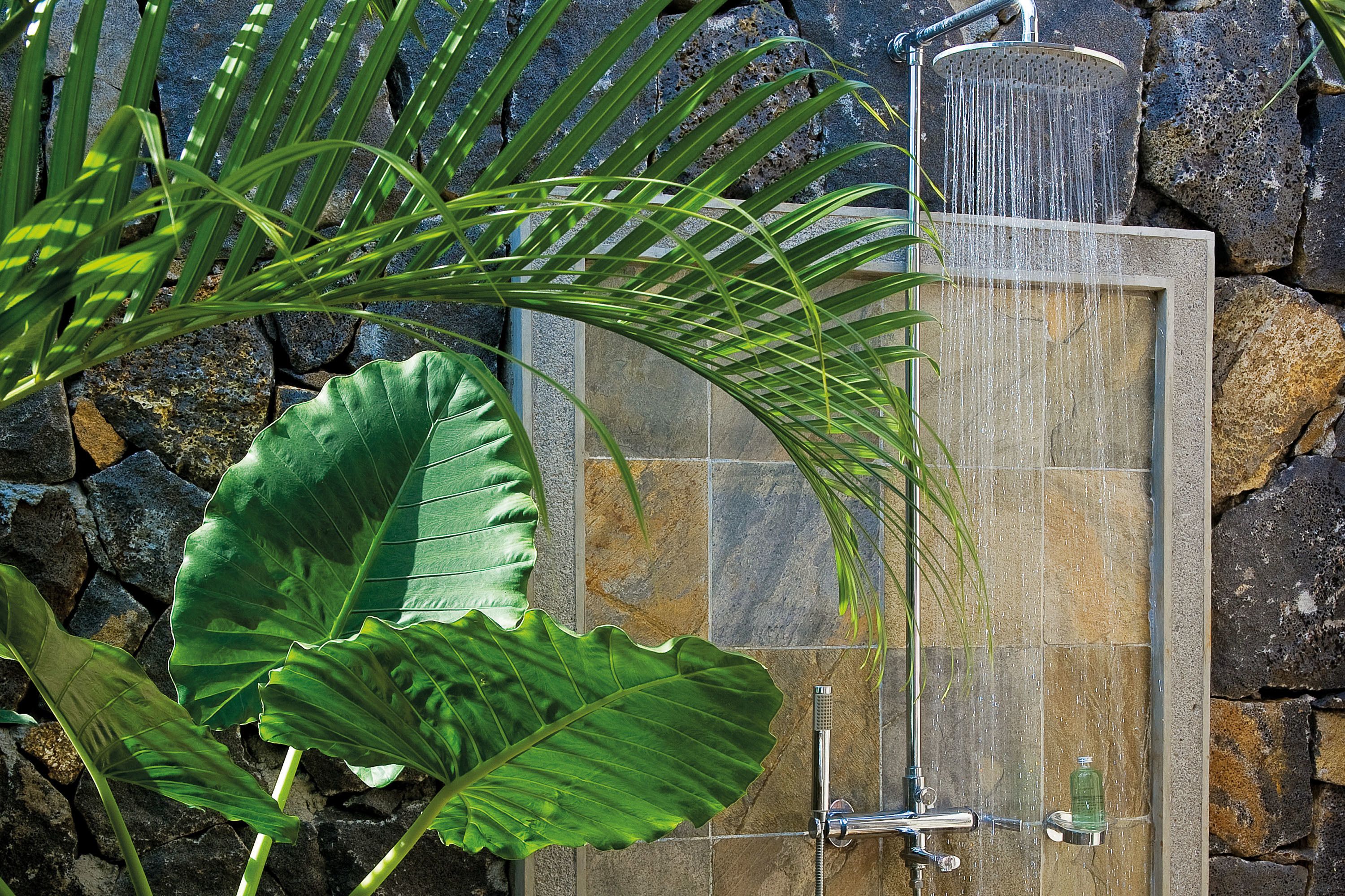 villa, 4 bedrooms (pool) | bathroom shower