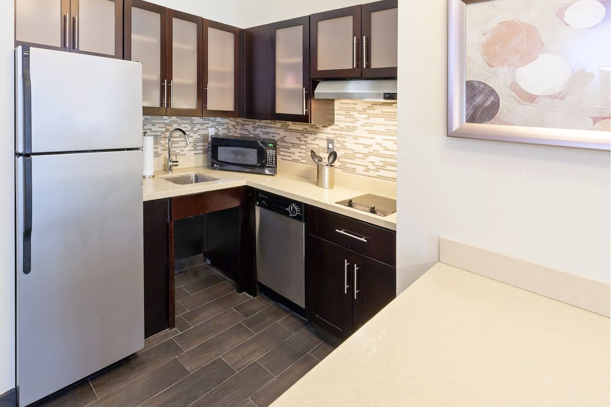 1 bedroom, in-room safe, desk, laptop workspace