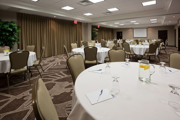Meeting facility - Holiday Inn Express Hotel & Suites New Liskeard (Temiskaming Shores)