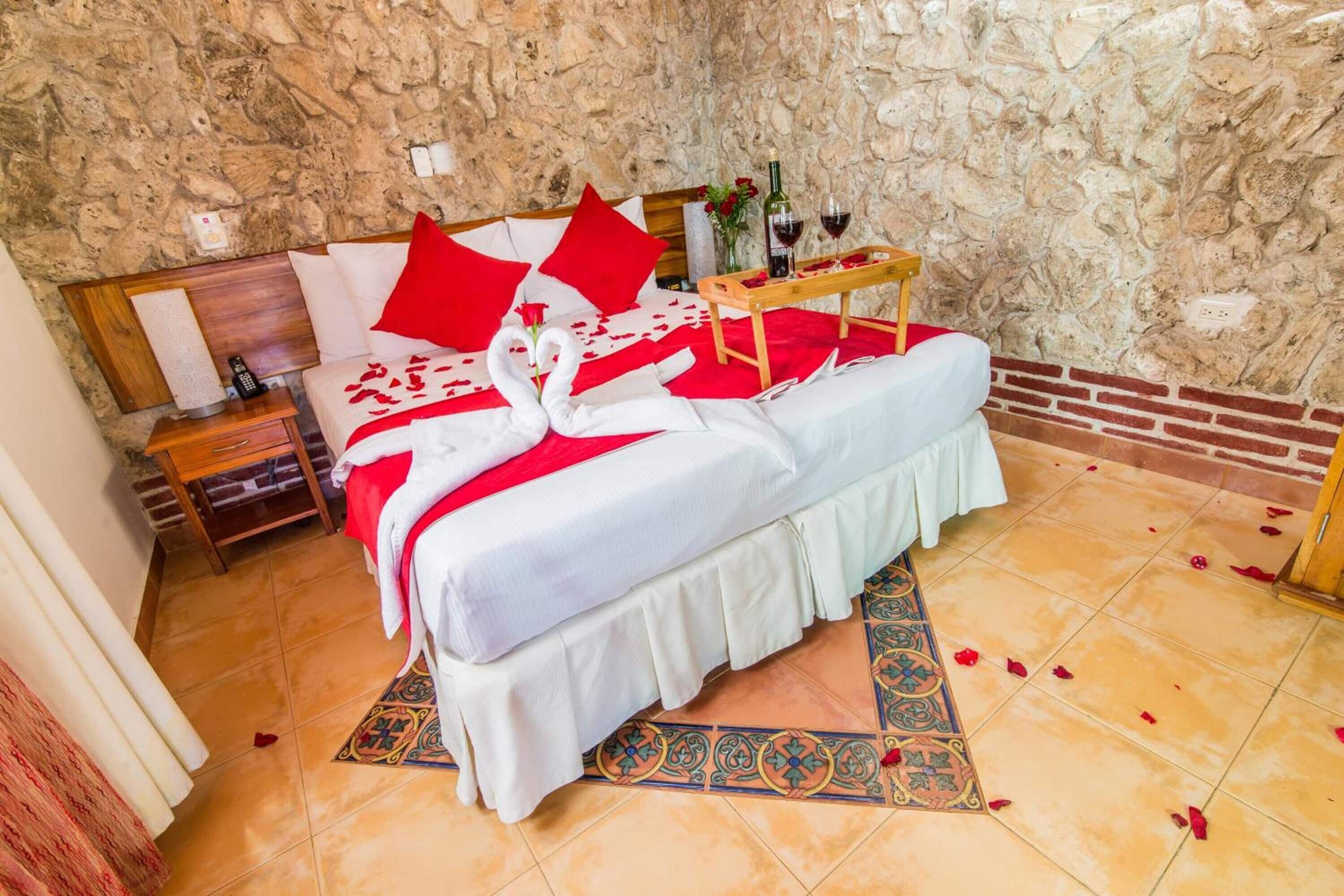 hypo-allergenic bedding, minibar, in-room safe, soundproofing