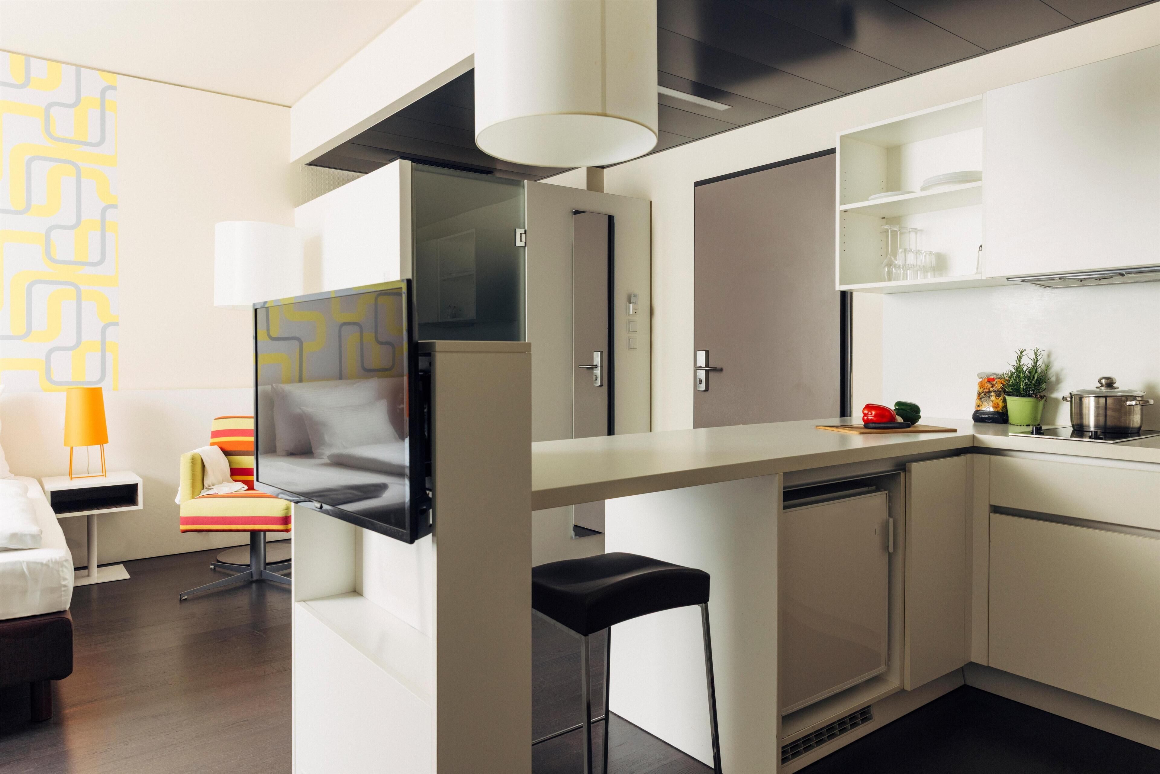 Allergikerbettwaren, Zimmersafe, Schreibtisch, schallisolierte Zimmer