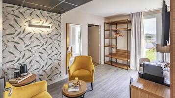 Literie de qualité supérieure, coffres-forts dans les chambres, bureau