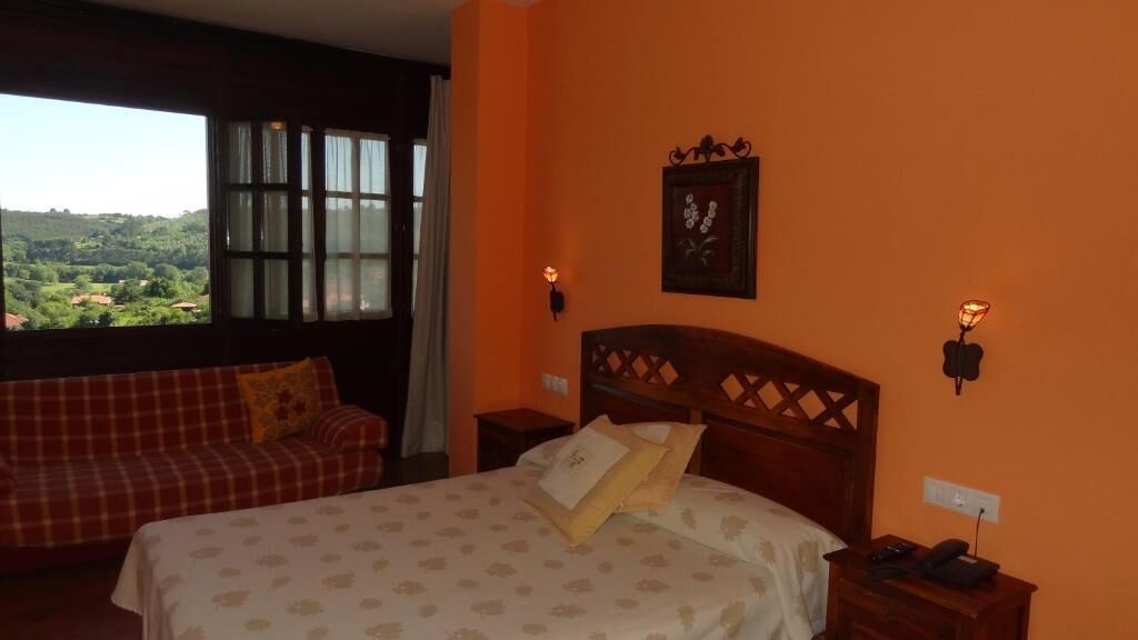 down duvets, in-room safe, free wired internet, bed sheets