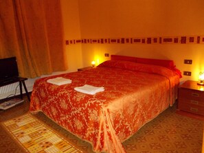 4 bedrooms, premium bedding, memory foam beds, in-room safe - Big Brother B&B (Treviso)