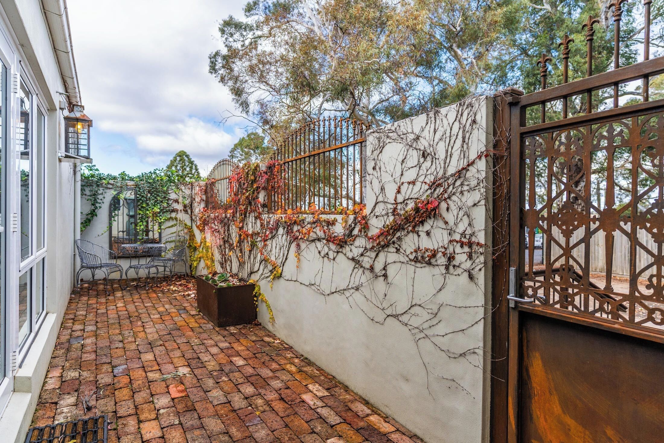 Blanche Residence (Private Courtyard) | Terrace/patio