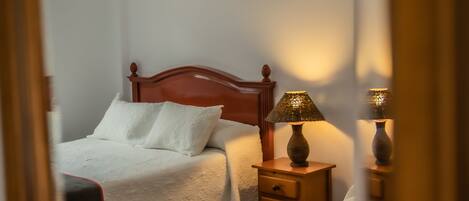 Economy Triple Room, Ground Floor | In-room safe, desk, free cribs/infant beds, free WiFi