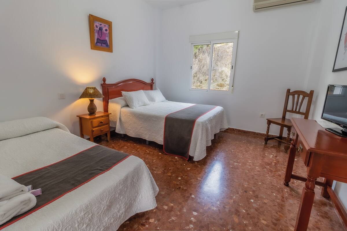 In-room safe, desk, free cribs/infant beds, free WiFi