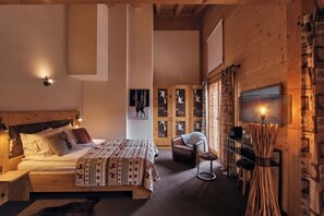 Family Room, Terrace | Premium bedding, individually furnished, laptop workspace, soundproofing - Hôtel de l'Etable (Val d'Illiez)