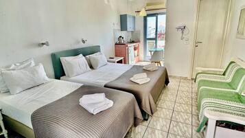 Studio (Triple, Pool View & Sea View) | Premium bedding, desk, blackout drapes, iron/ironing board (on request)