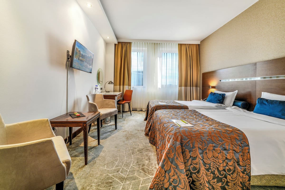Minibar, in-room safe, desk, blackout curtains