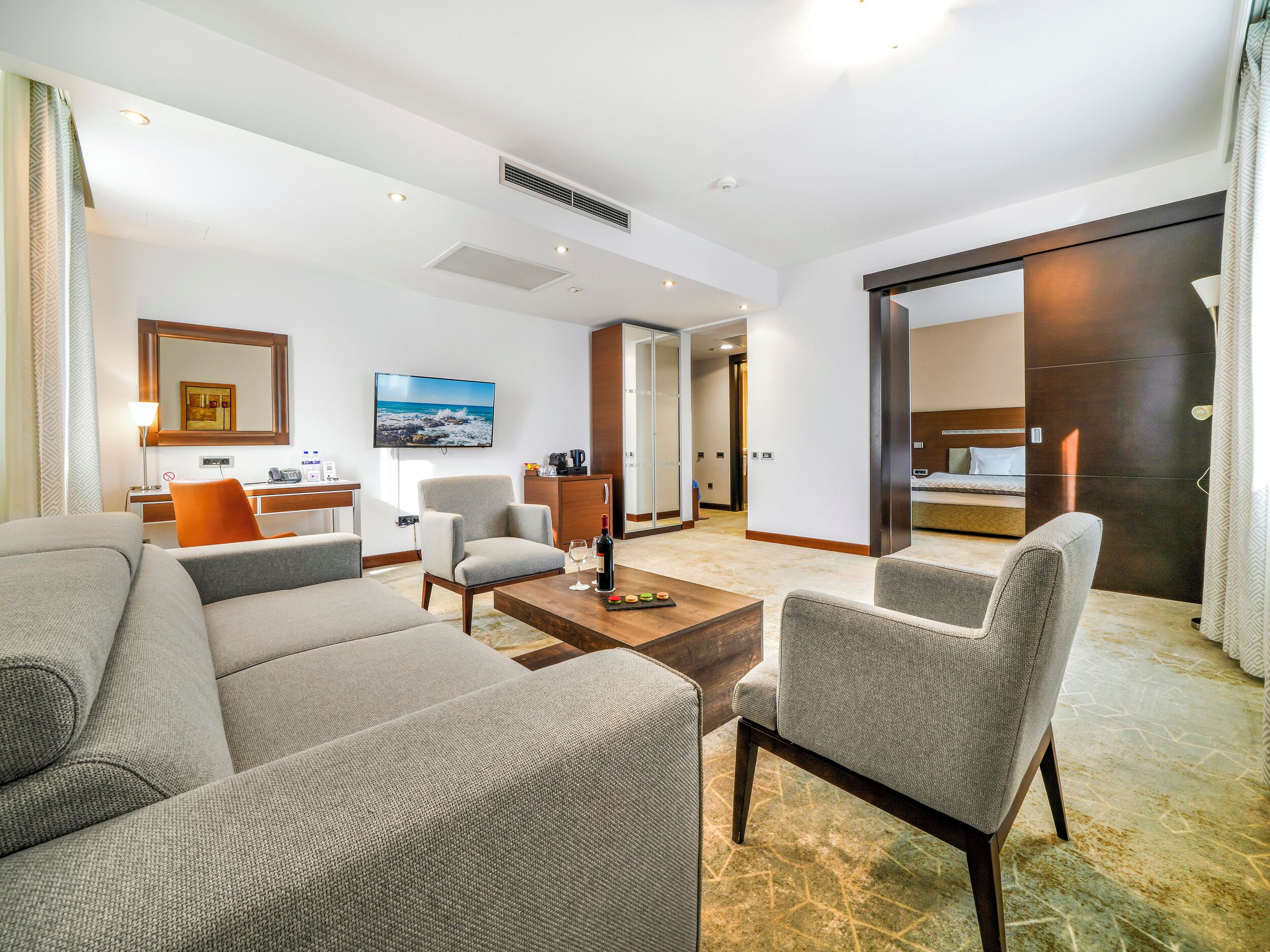 junior suite | living area | smart tv