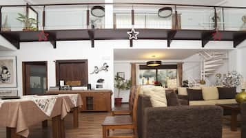 Daily buffet breakfast (EUR 5 per person)