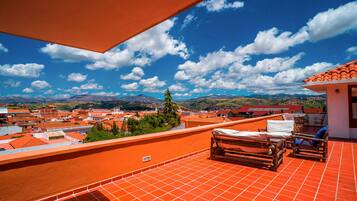 Kahden hengen huone, 2 yhden hengen sänkyä | Näkymä huoneesta