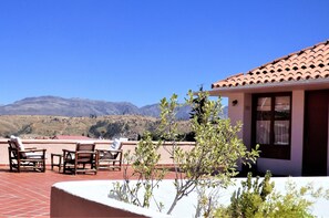 Apartment | Terrace/patio