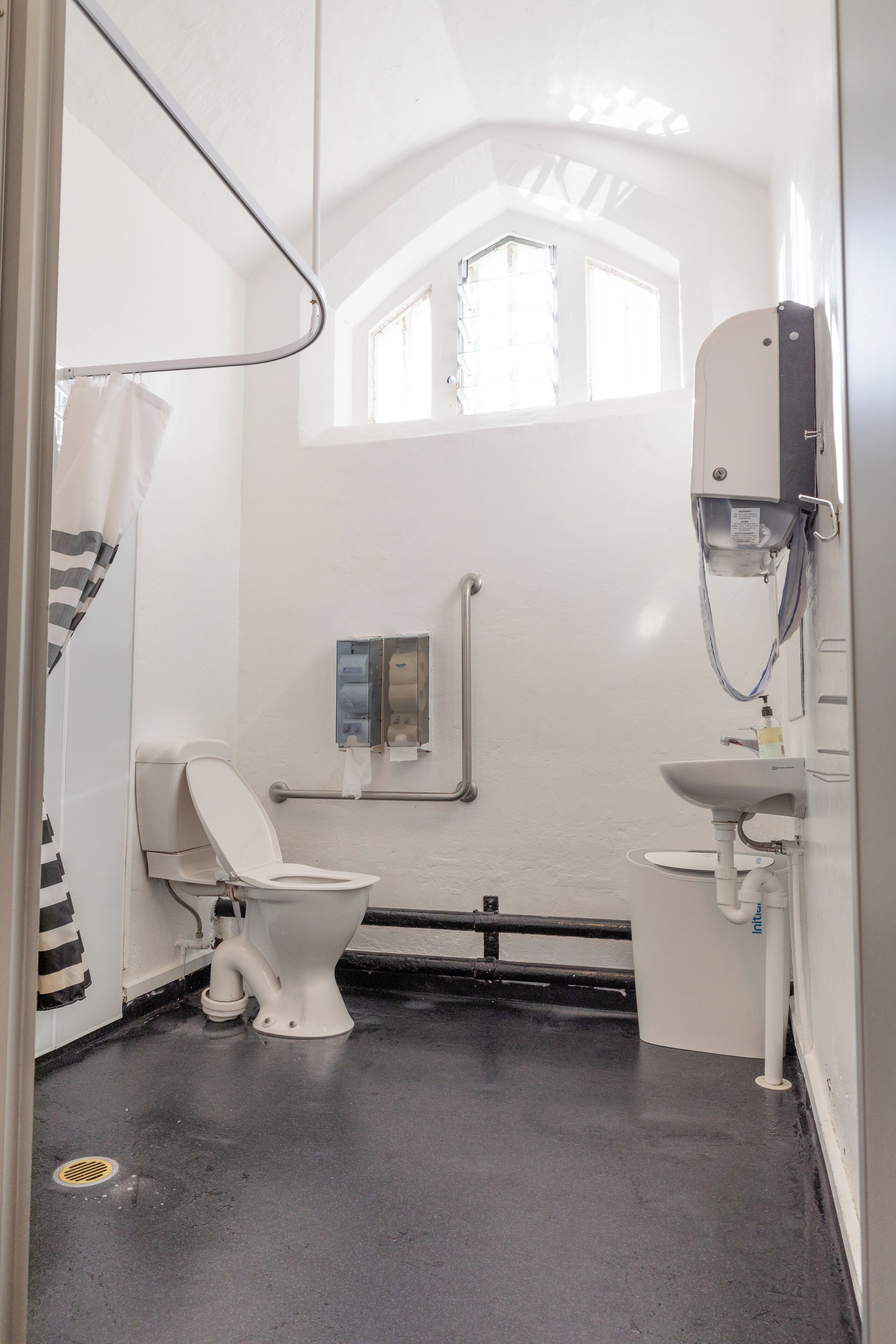 Photo - Jailhouse Accommodation