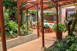 Petit déjeuner continental (23000 COP par personne)