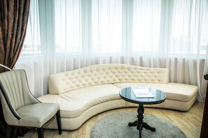 Pillow-top beds, minibar, in-room safe, desk
