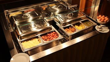 Daily buffet breakfast (EUR 15 per person)