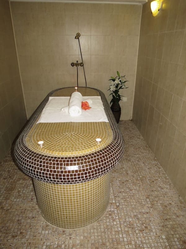 Sauna seca, banheira de hidromassagem, sauna a vapor, banho turco/hammam
