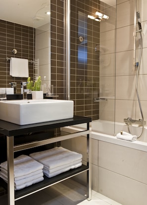 Eco-friendly toiletries, towels